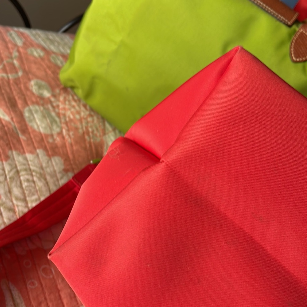 ❤️ Modele Depose Le Pliage super tote in dynamic red 🍎 - Picture 6 of 10